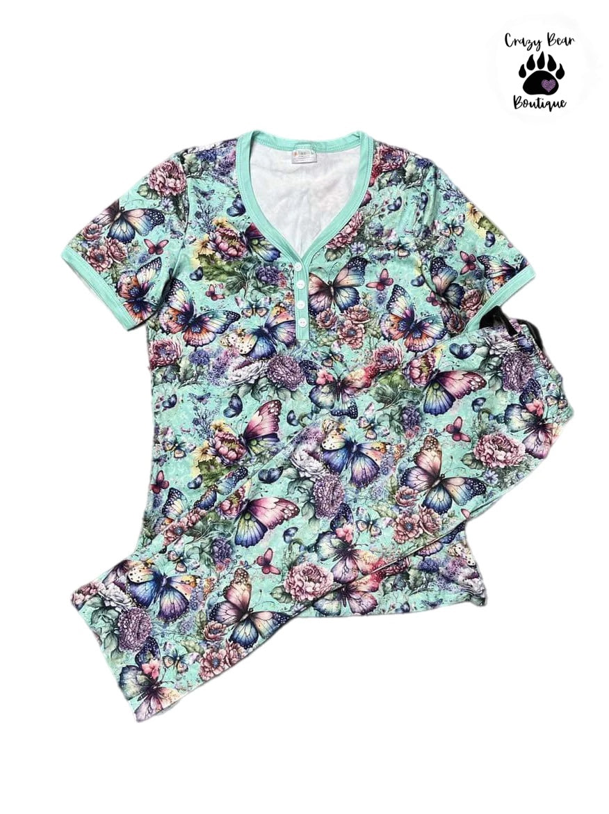 Butterfly print Shirley & Stone Capris Pajamas set
