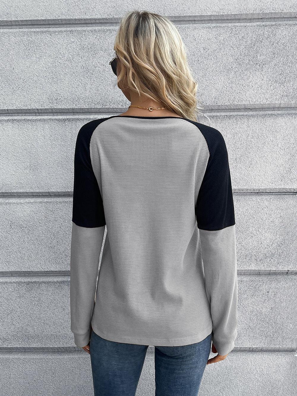 Contrast Buttoned Round Neck Raglan Sleeve Top